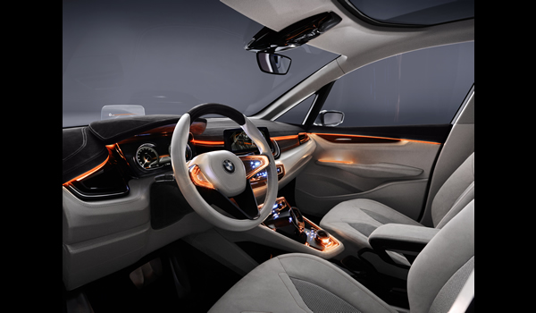 BMW Active Tourer Plug-in Hybrid Concept 2012  interior 1